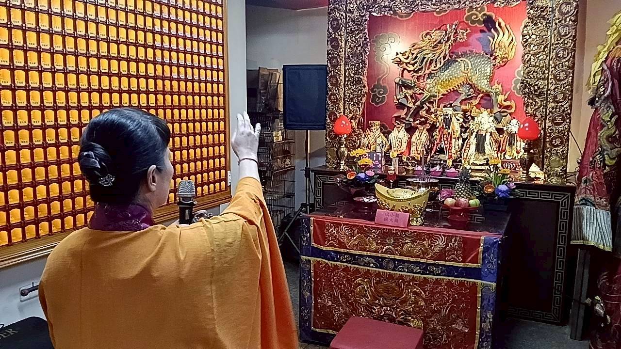 乙巳年農曆十二月初七日謝太歲 祈福消災解厄儀式 吃平安餐